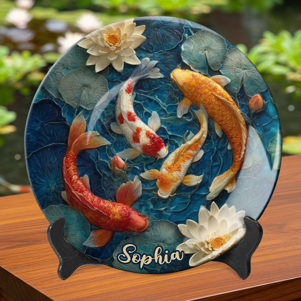 Wunderschöner Fisch – Personalisierter runder Keramikteller mit Koi-Karpfen