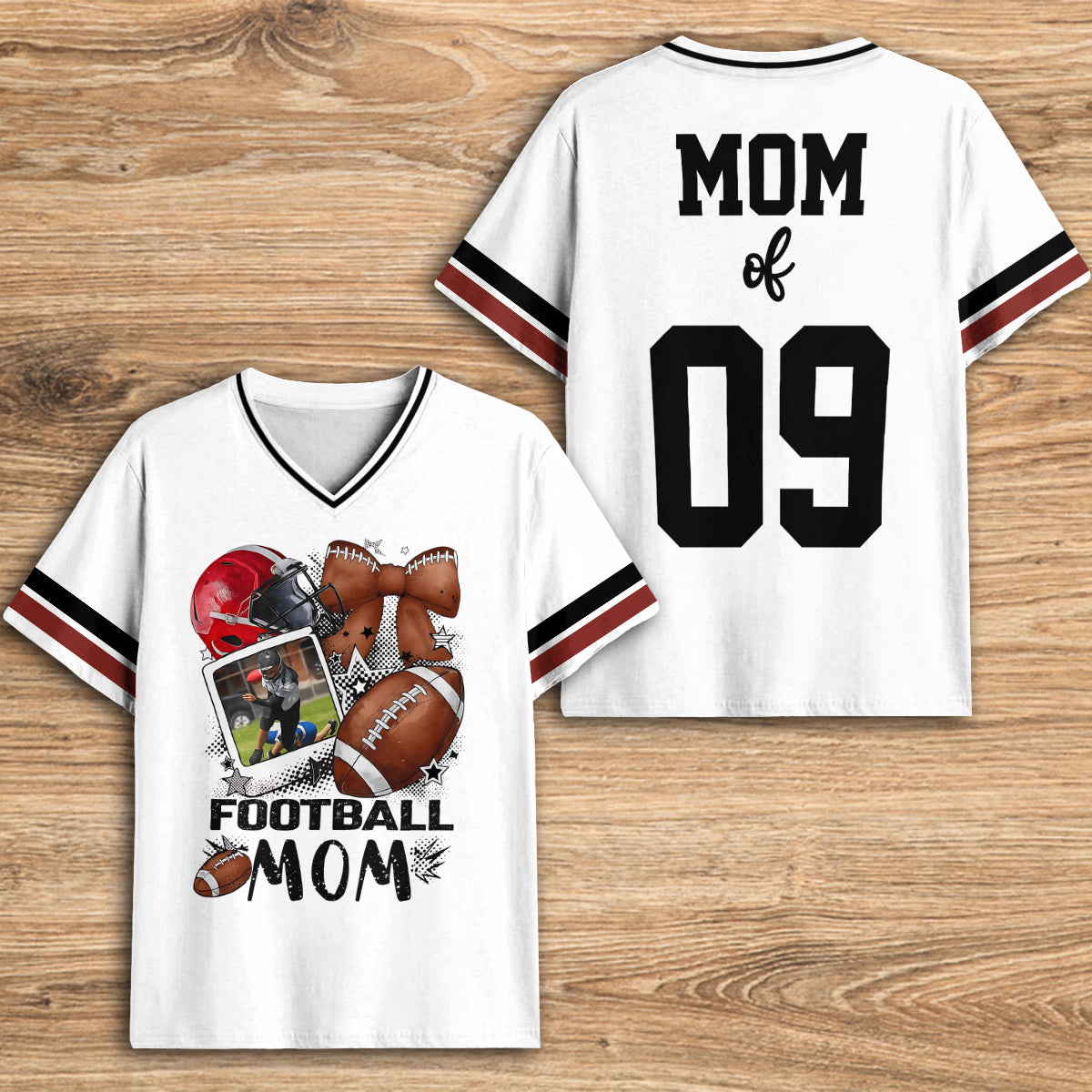 Fußball-Mama/Papa/Oma/Onkel/Tante.... - Personalisiertes Fußball-T-Shirt mit V-Ausschnitt und vollflächigem Aufdruck