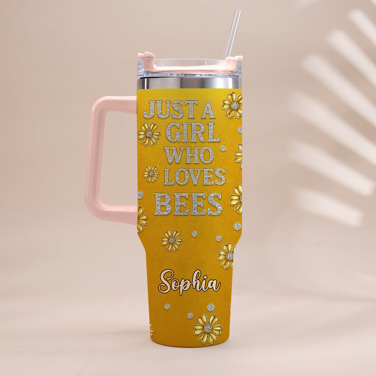 Einfach ein Mädchen, das Bienen liebt – personalisierter Bienenbecher mit Henkel