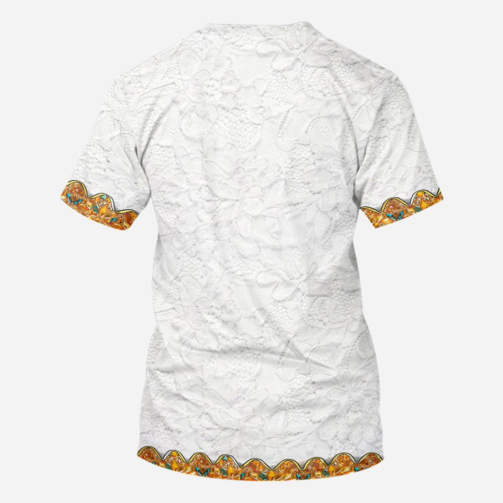 Niedlicher Hund – Personalisiertes T-Shirt mit Hundemotiv