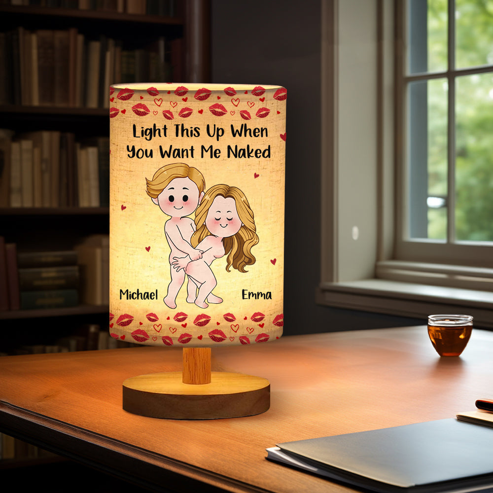 Witziges und freches Geschenk für Ehemann/Ehefrau/Freund/Freundin... - Personalisierte Tischlampe für Paare mit Holzfuß