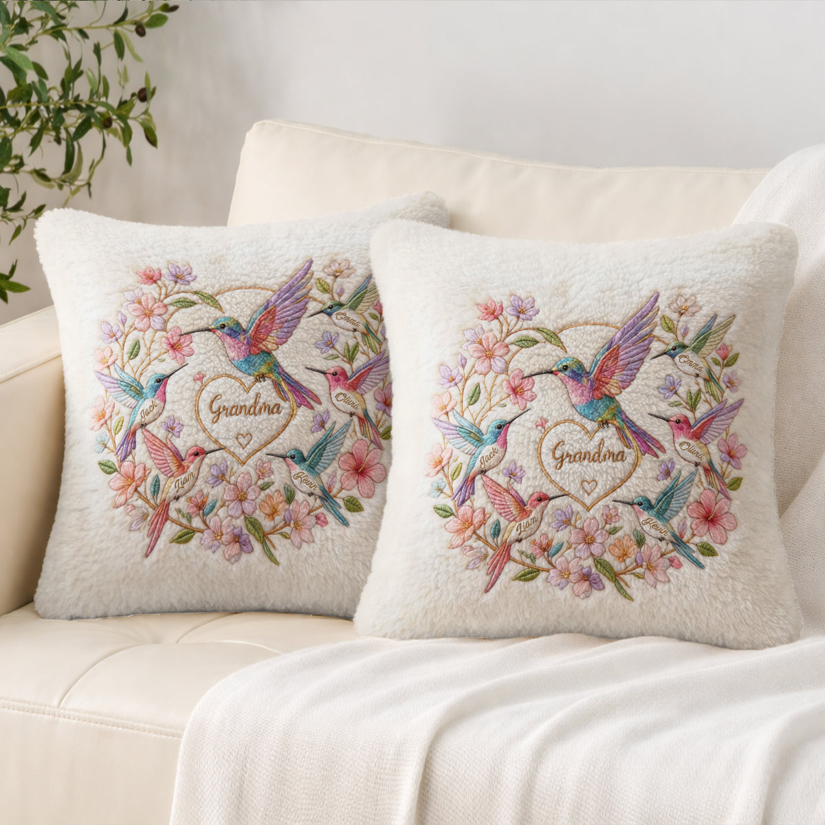 Hummingbird Nana - Personalisierte Großmutter Kunstfell Kissen