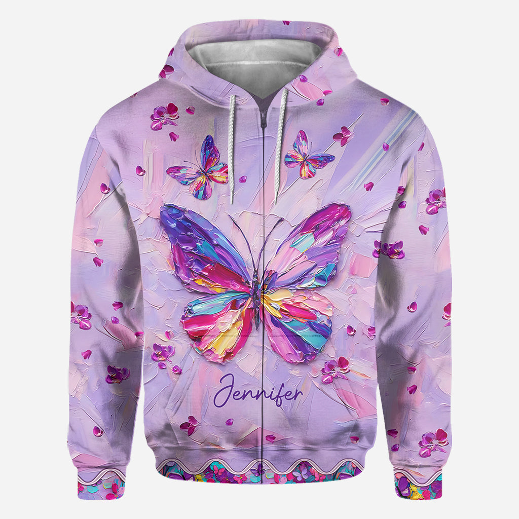 Wunderschöner Schmetterling – Personalisiertes T-Shirt mit Schmetterlingsmuster