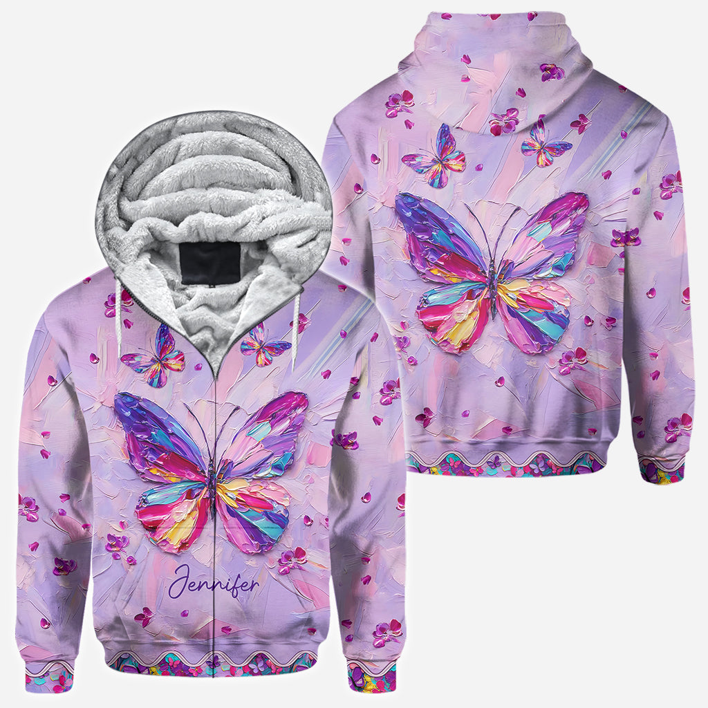 Wunderschöner Schmetterling – Personalisiertes T-Shirt mit Schmetterlingsmuster