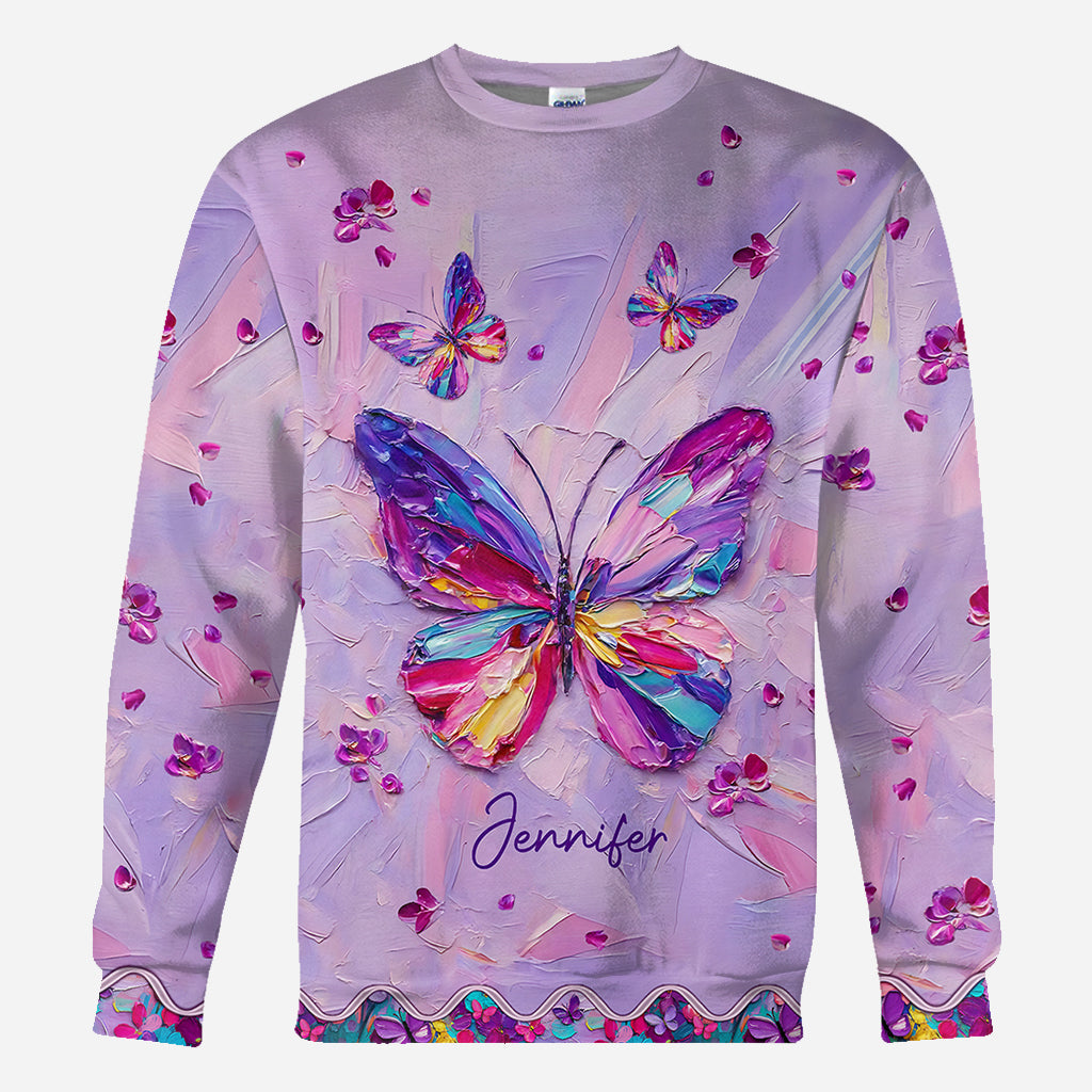 Wunderschöner Schmetterling – Personalisiertes T-Shirt mit Schmetterlingsmuster