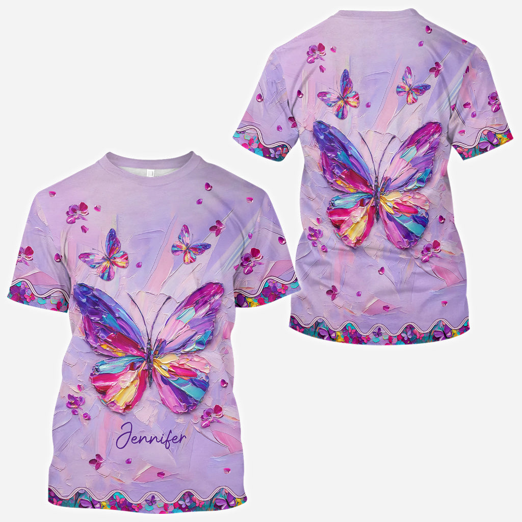 Wunderschöner Schmetterling – Personalisiertes T-Shirt mit Schmetterlingsmuster