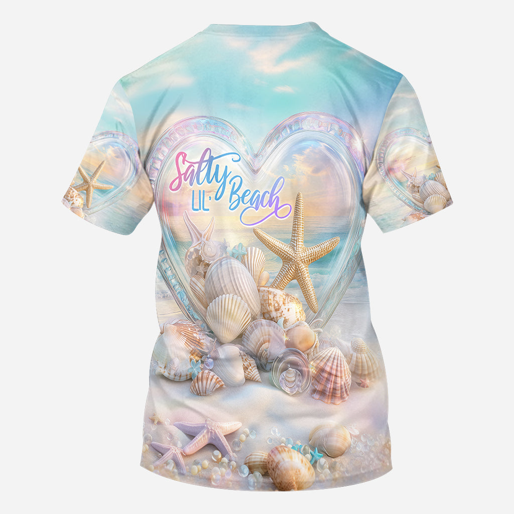 Salty Lil Beach – Personalisiertes T-Shirt für Meeresliebhaber