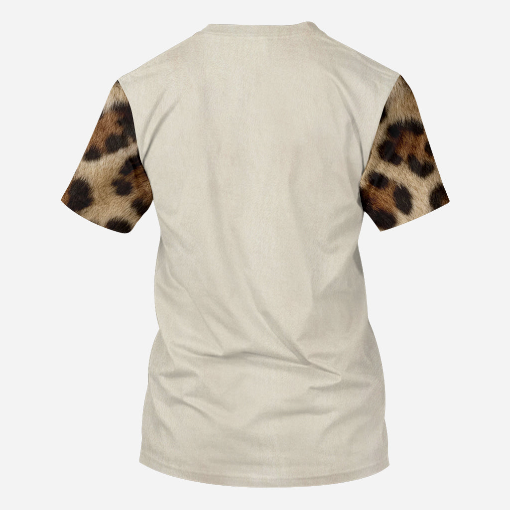 Dieses personalisierte „Mama/Oma gehört“-Shirt