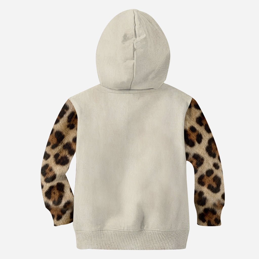 Dieses personalisierte „Mama/Oma gehört“-Shirt