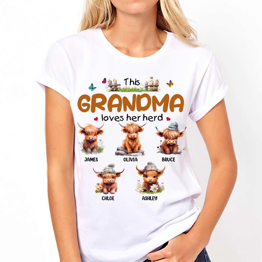 Diese Oma liebt ihre Herde – personalisiertes Oma-T-Shirt und Hoodie