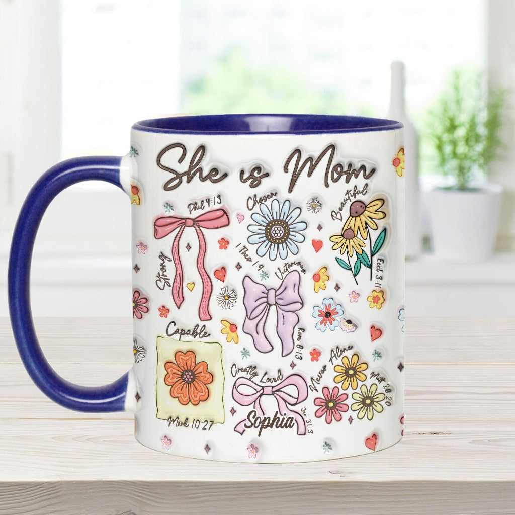 Sie ist Mama – Personalisierte Tasse mit Muttermotiv