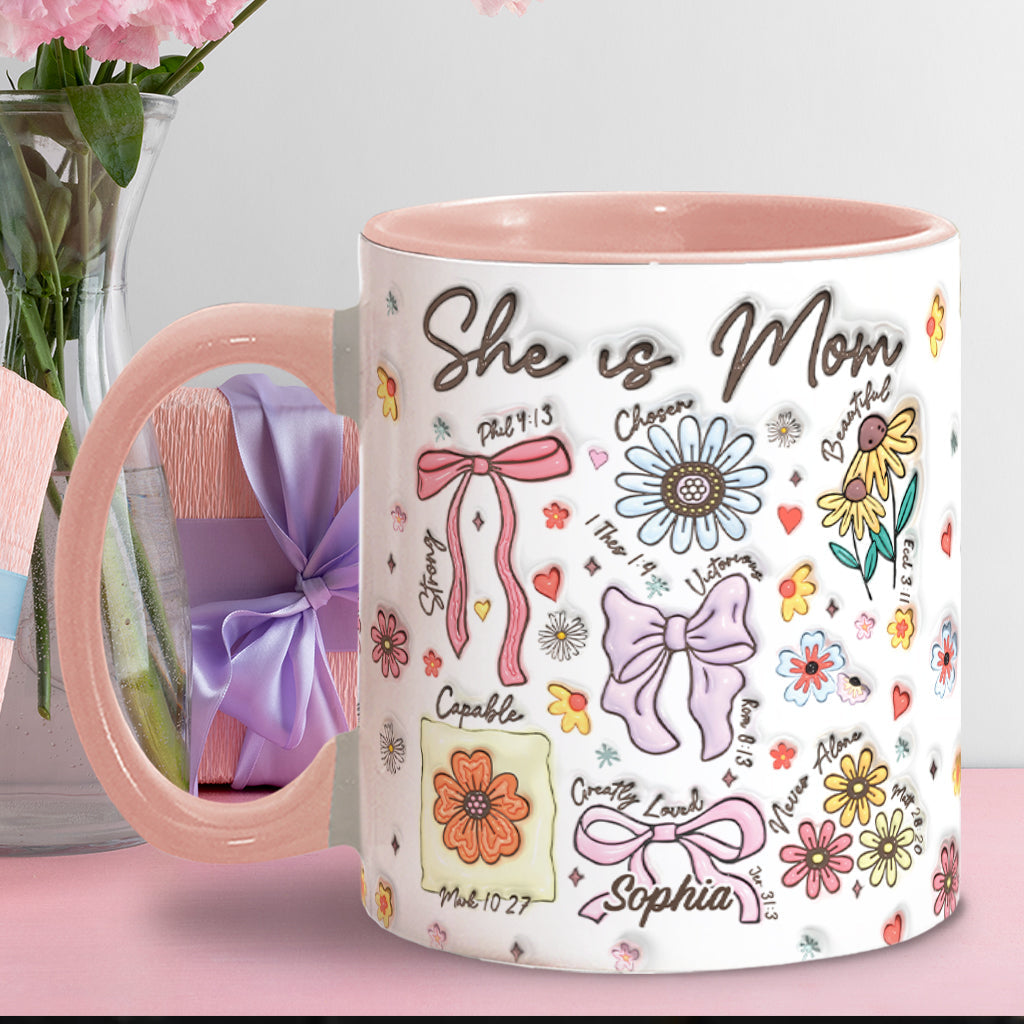 Sie ist Mama – Personalisierte Tasse mit Muttermotiv