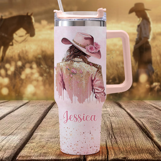 Cowgirl-Spirit – Personalisierter Cowgirl-Trinkbecher mit Henkel