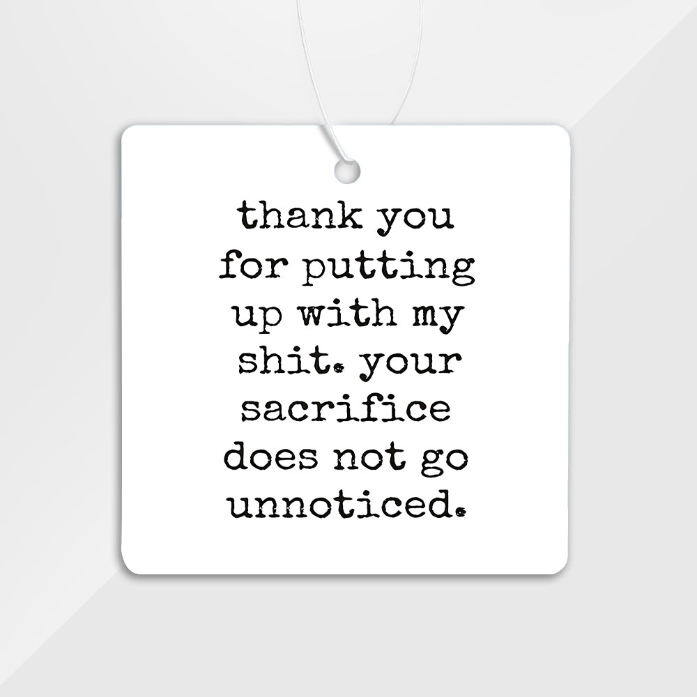 Quadratischer Kartonanhänger