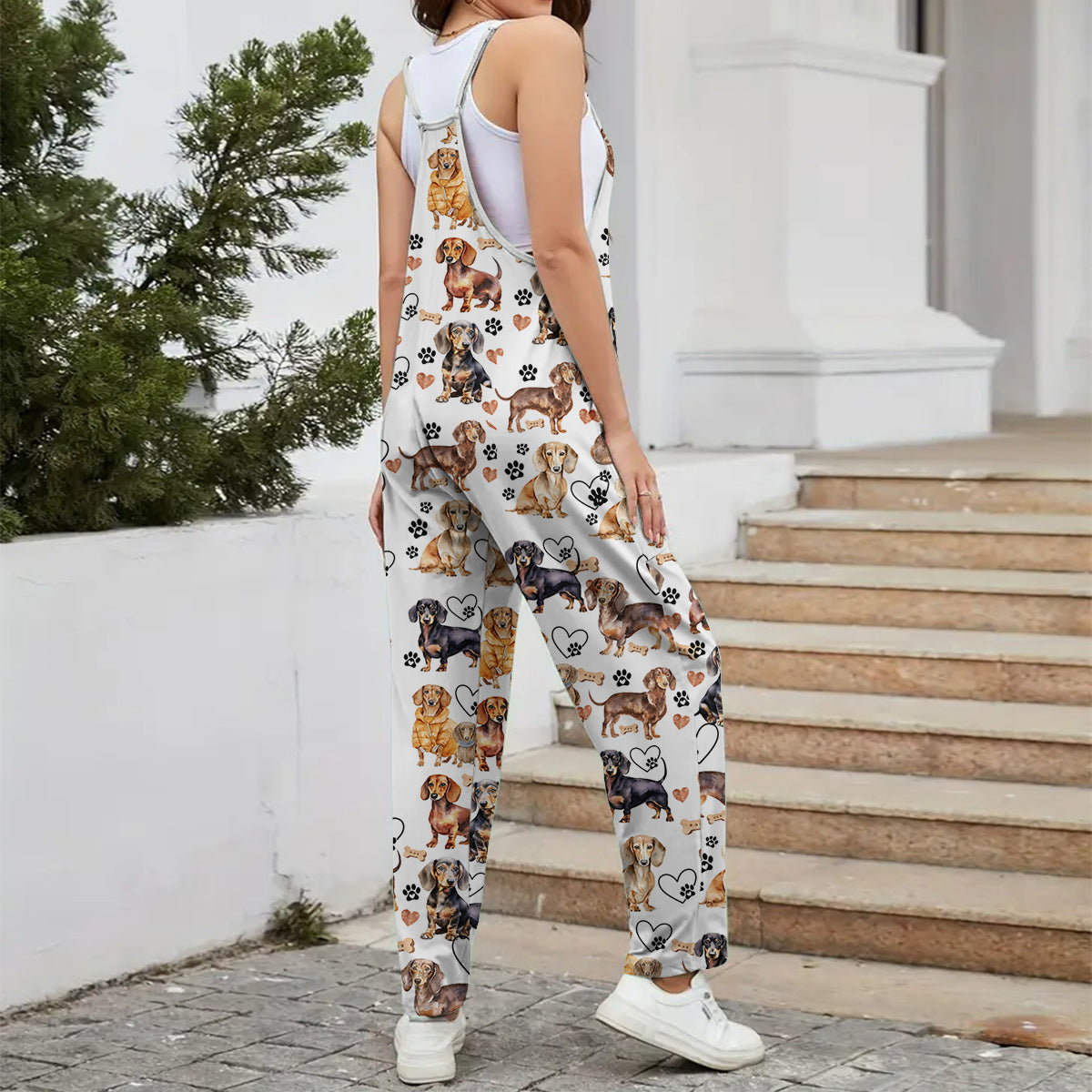 Einfach ein Mädchen, das Dackel liebt – Personalisierter Dackel-Overall/Strampler in lockerer Passform