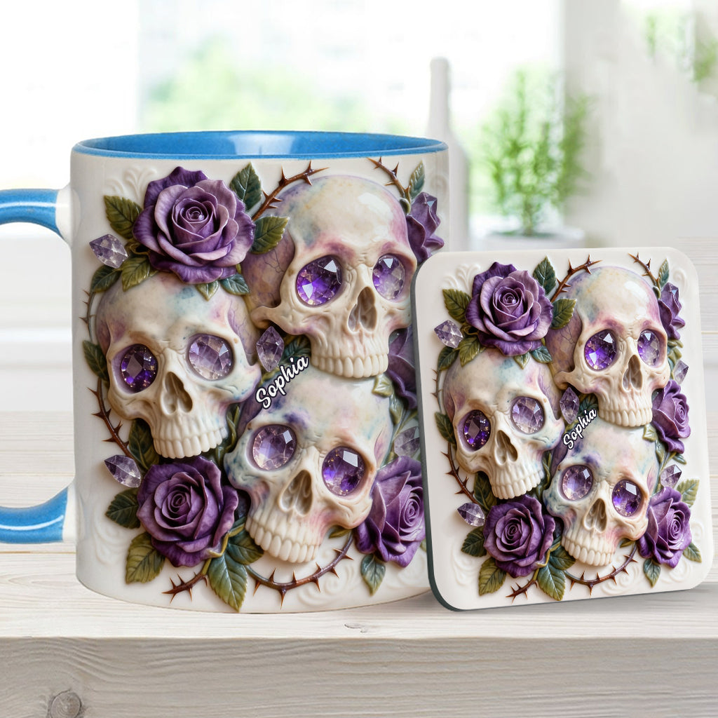 Skulls And Roses – Personalisierte Tasse und Untersetzer mit Totenkopf-Motiv