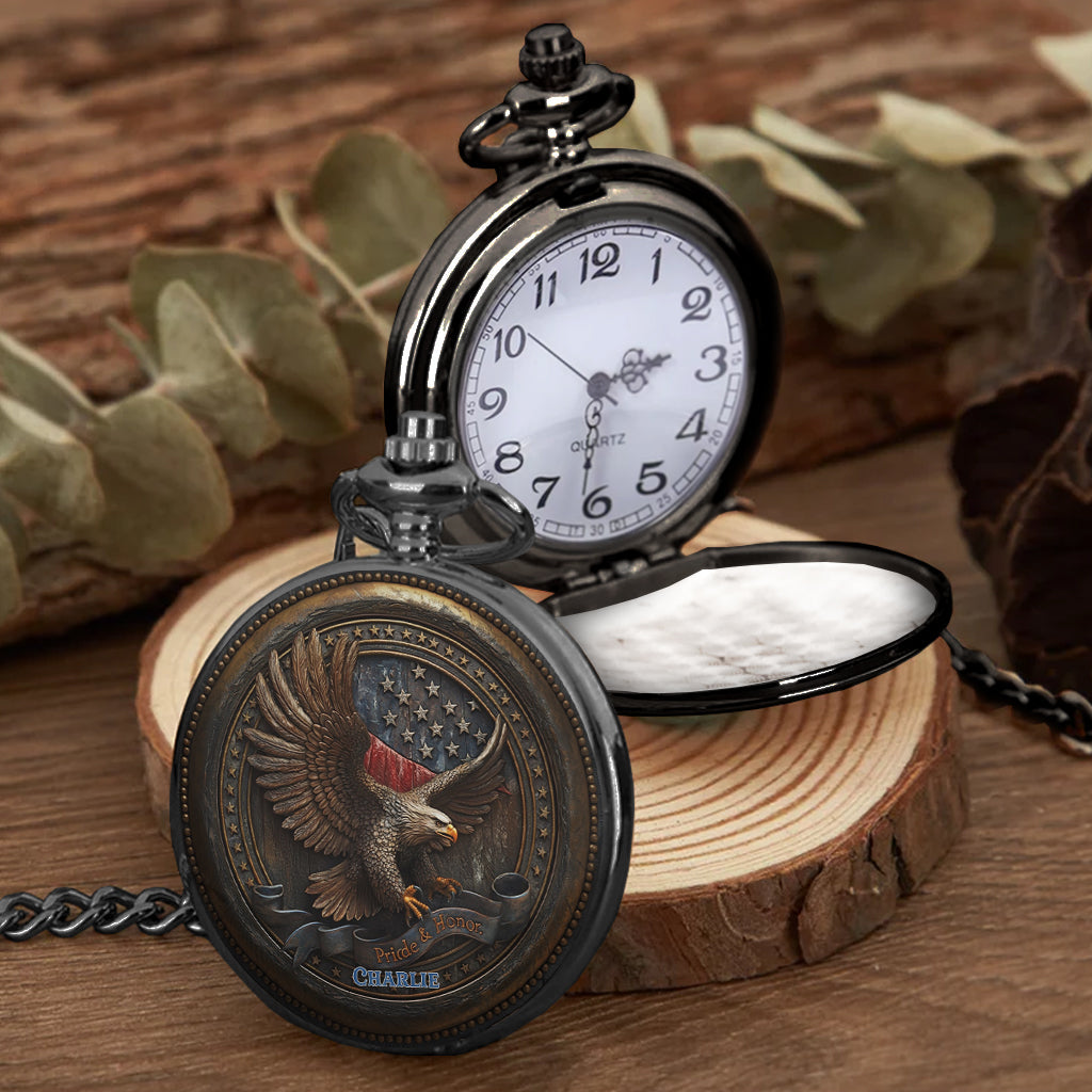 Stolz, Amerikaner zu sein – Personalisierte Weißkopfseeadler-Taschenuhr