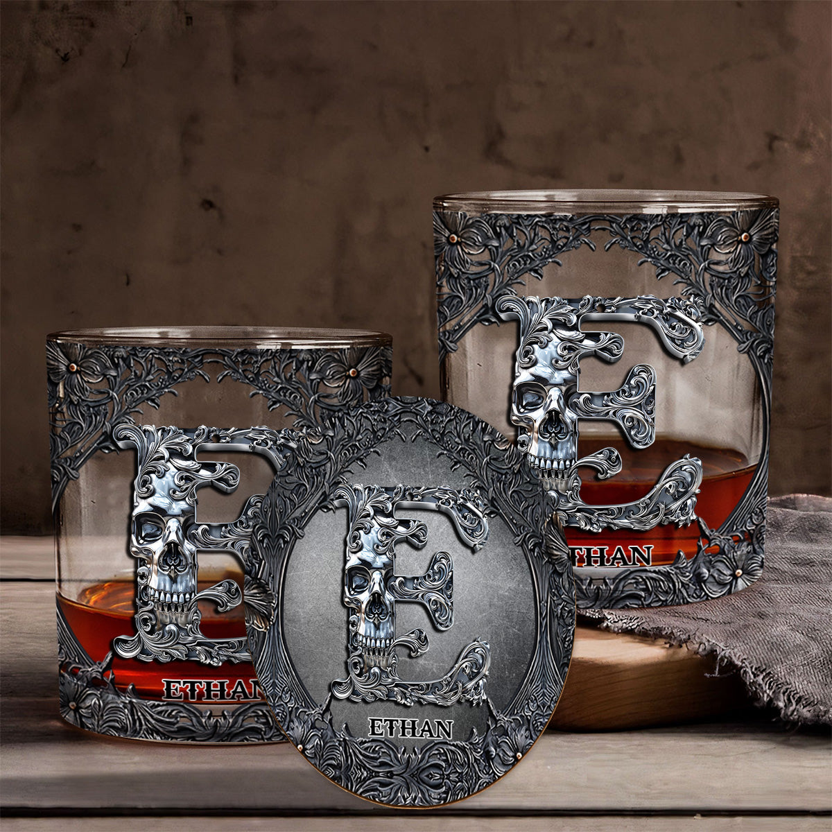 Totenkopf-Namensanfangsbuchstabe - Personalisiertes Totenkopf-Whiskyglas