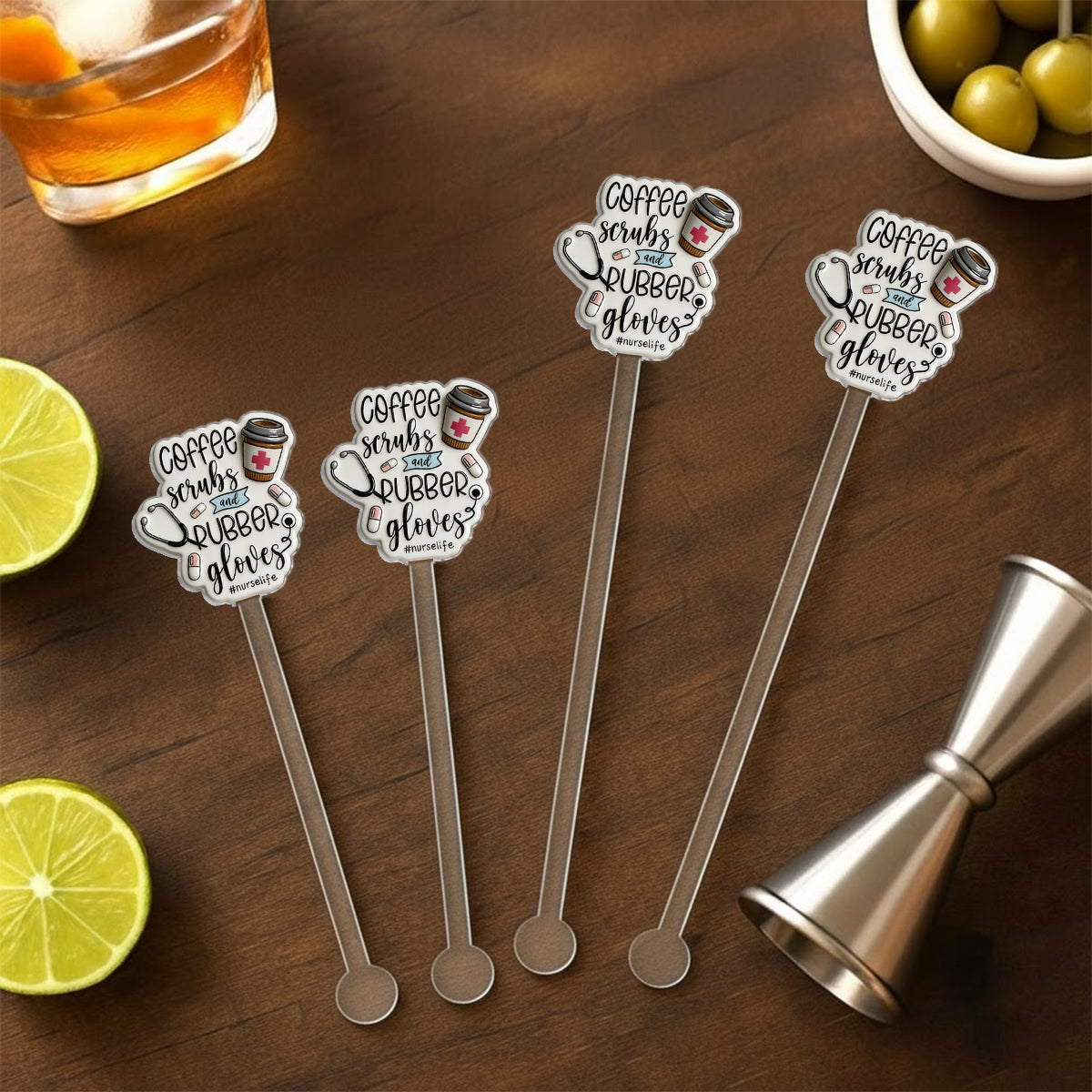 Nurse Life – Personalisiertes Pflege-Set: Akzentbecher mit Acryl-Rührstäbchen