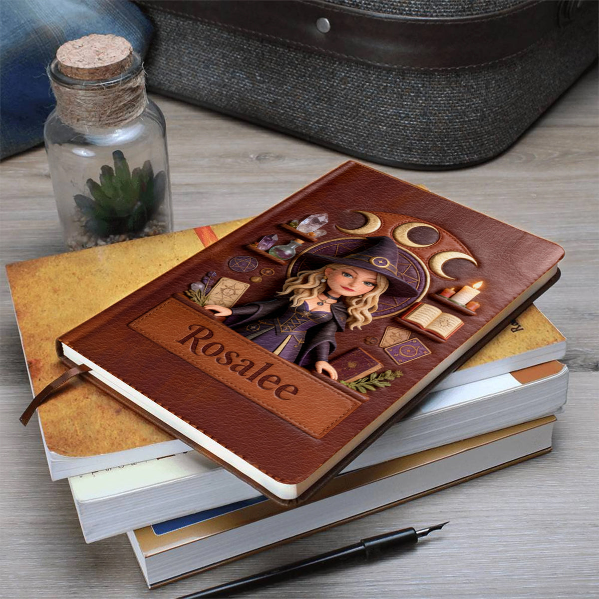Magische Hexe – Personalisiertes Hexen-Lederjournal