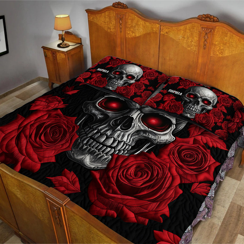 Skull and Roses - Personalized Skull Quilt Set