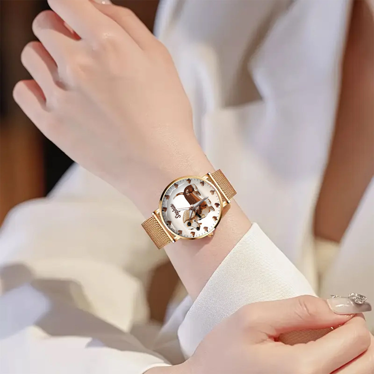 Personalisierte Damen-Handuhr mit Hundemotiv