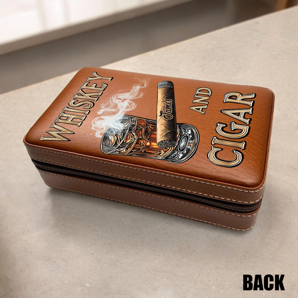 Whisky und Zigarre – Personalisierter Reisehumidor für Whisky und Zigarren