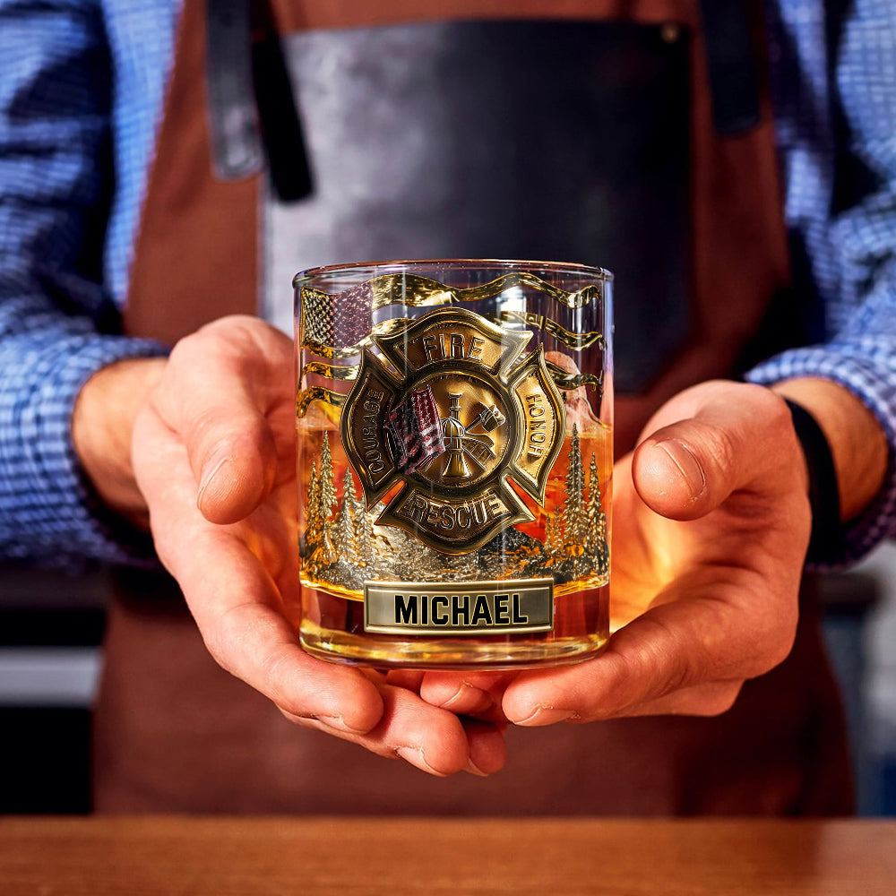 Starker Feuerwehrmann – Personalisiertes Feuerwehr-Whiskyglas