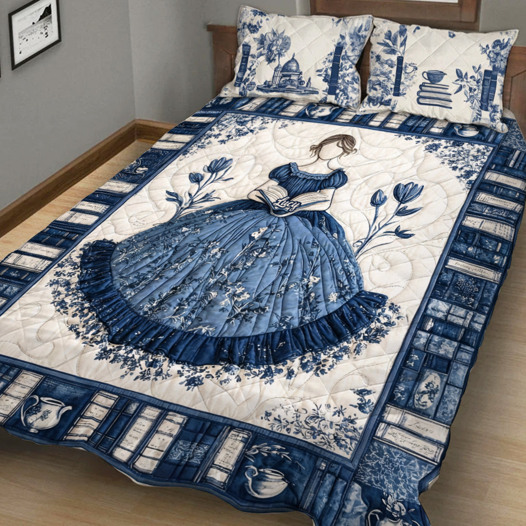 Toile de Jouy Lesendes Mädchen - Personalisiertes Buch-Quilt-Set