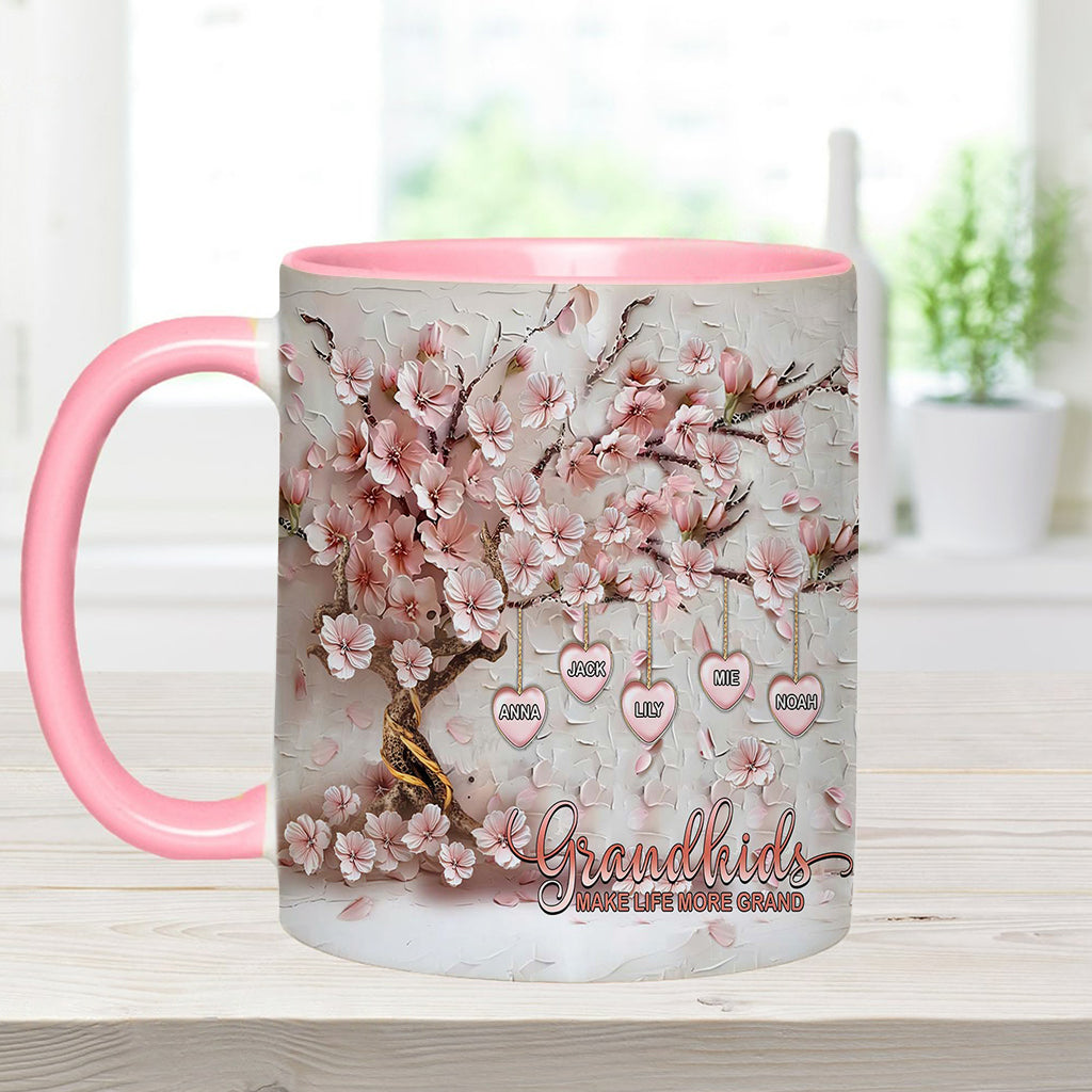 Enkelkinder machen das Leben schöner – personalisierte Tasse mit Oma-Akzent