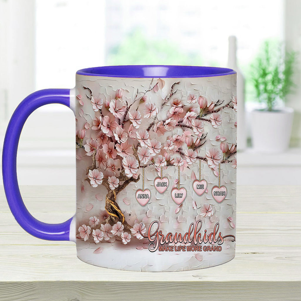 Enkelkinder machen das Leben schöner – personalisierte Tasse mit Oma-Akzent