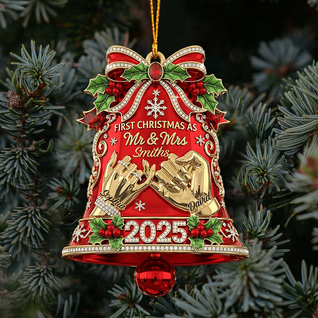 Erstes Weihnachtsfest als Ehepaar – personalisierter Weihnachtsschmuck für Paare