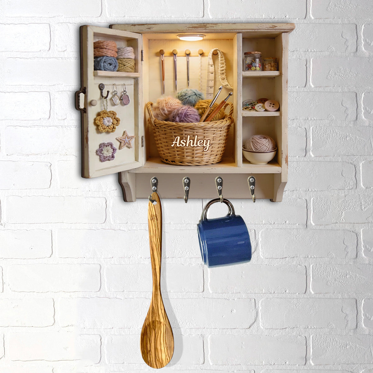 Häkelfans aufgepasst! – Personalisierter, individuell geformter Häkel-Hängeständer