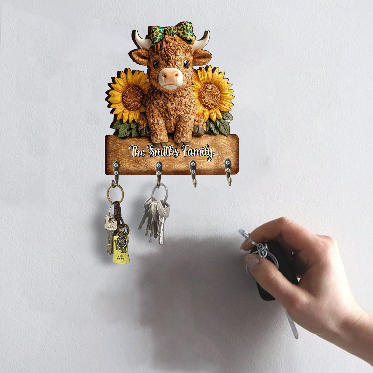 Liebe zu Hochlandrindern – Personalisierter Schlüsselanhänger in Form eines Hochlandrindes