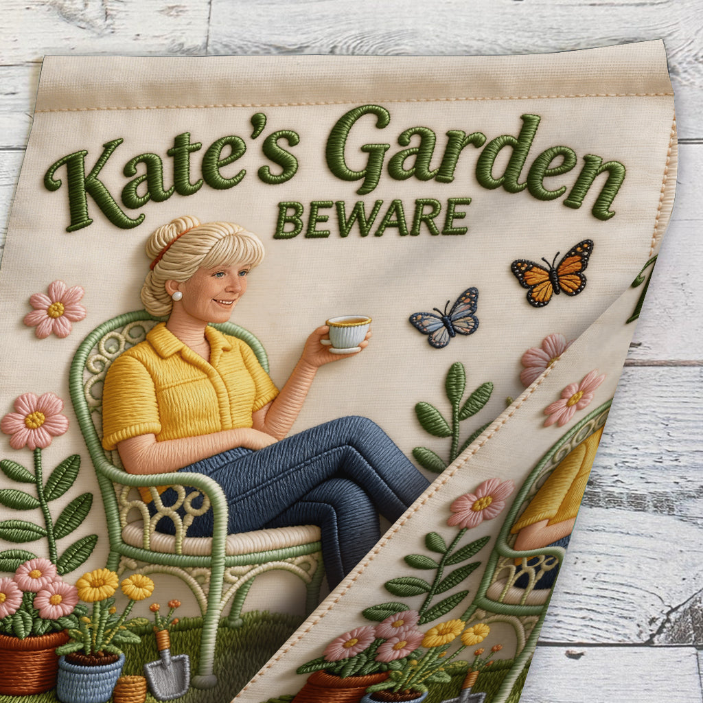 A Crazy Plant Lady Lives Here - Personalized Gardening Garden Flag