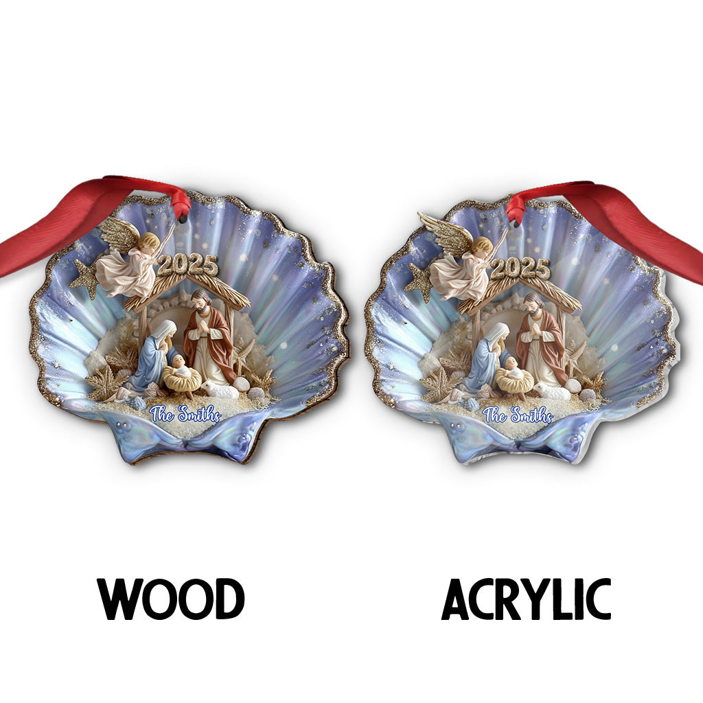 Krippe in einer Muschel – Personalisierter christlicher Weihnachtsschmuck