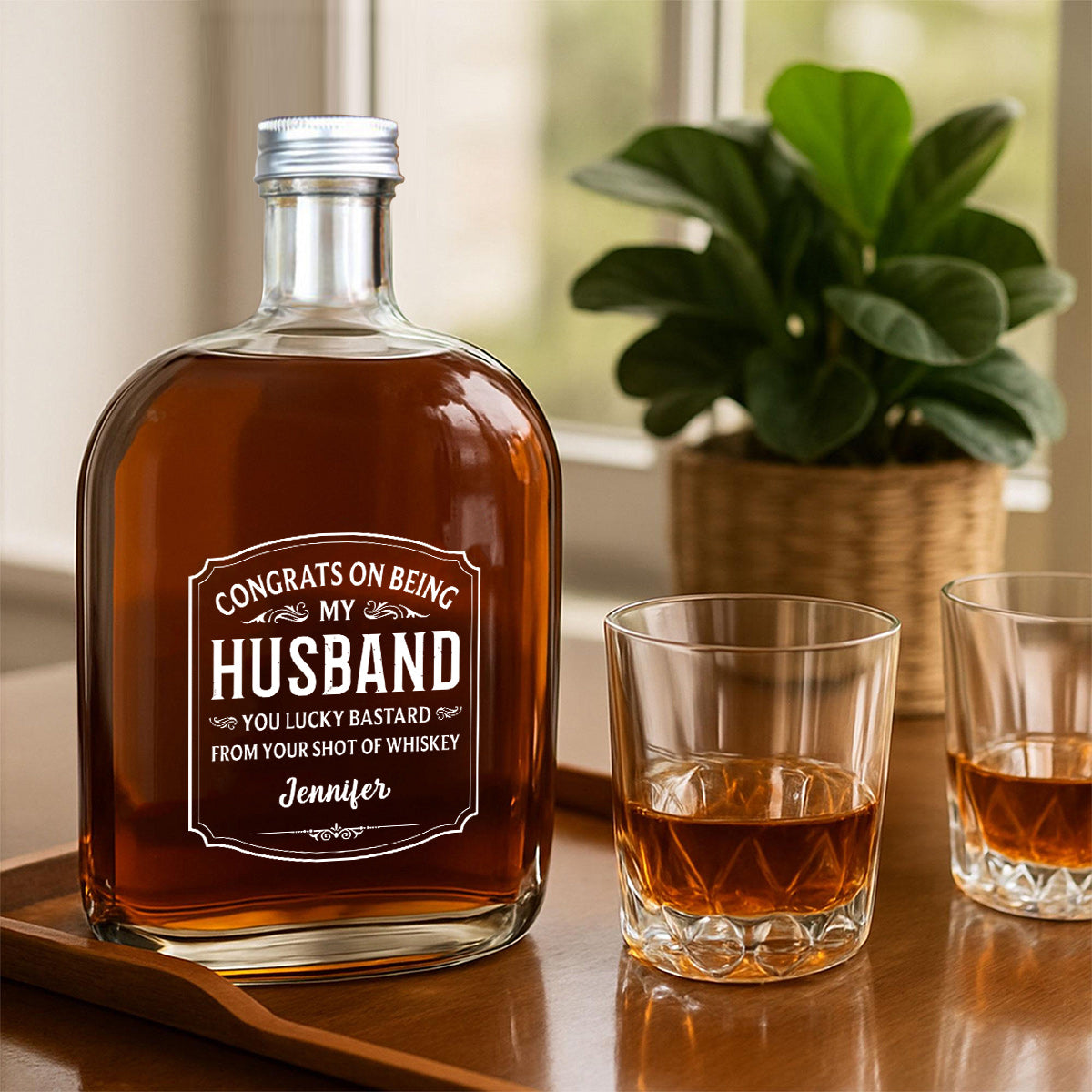 Ein Hoch auf meinen wundervollen Ehemann – personalisierte Weinflasche für Paare