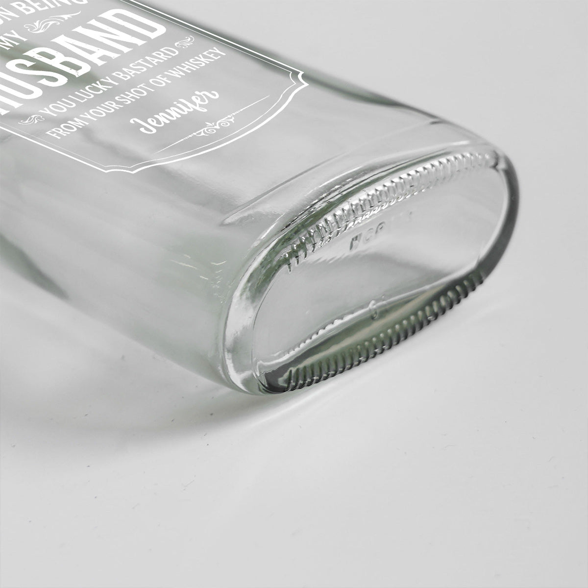 Ein Hoch auf meinen wundervollen Ehemann – personalisierte Weinflasche für Paare