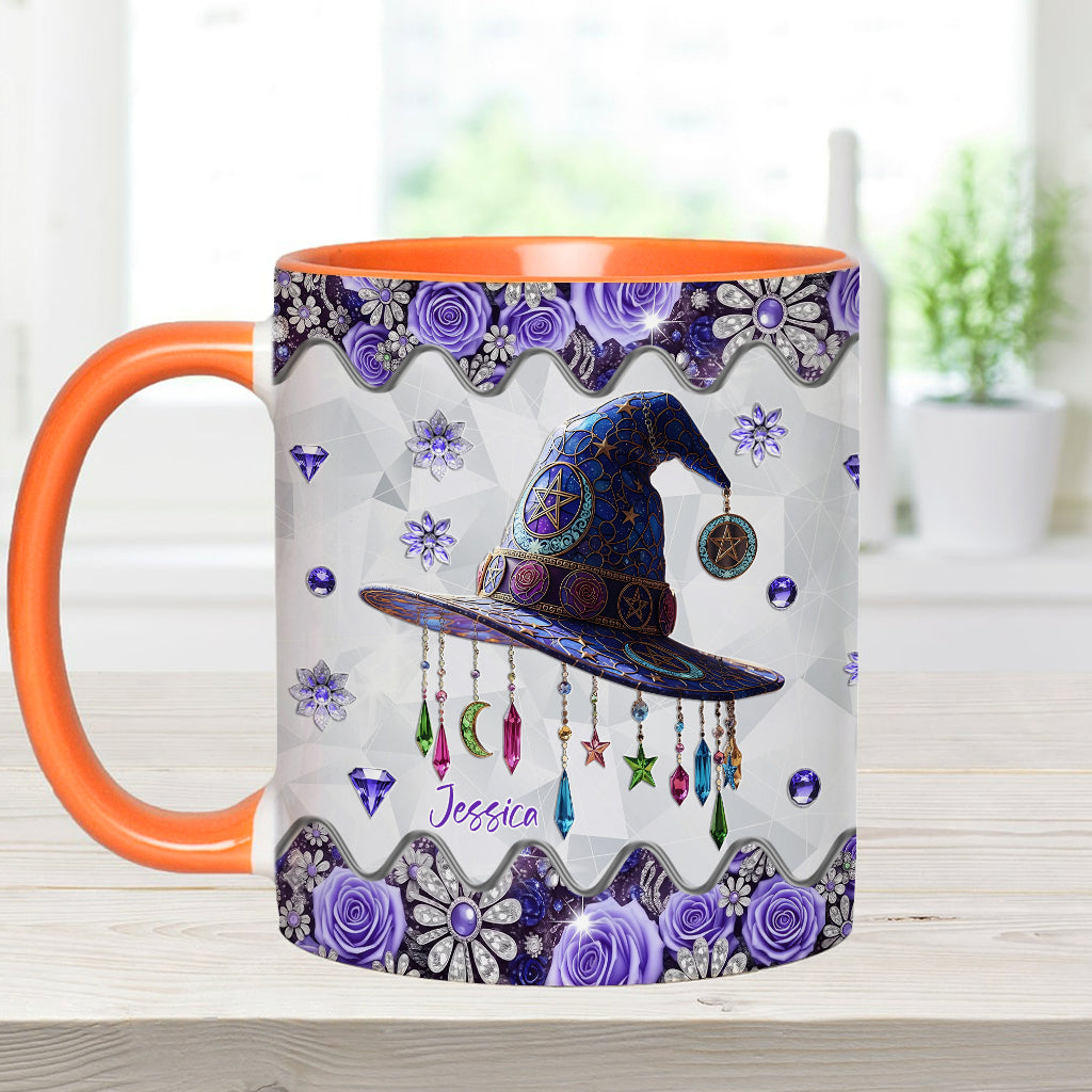 Wunderschöne Hexe mit Hut – Personalisierte Tasse mit Hexenmotiv