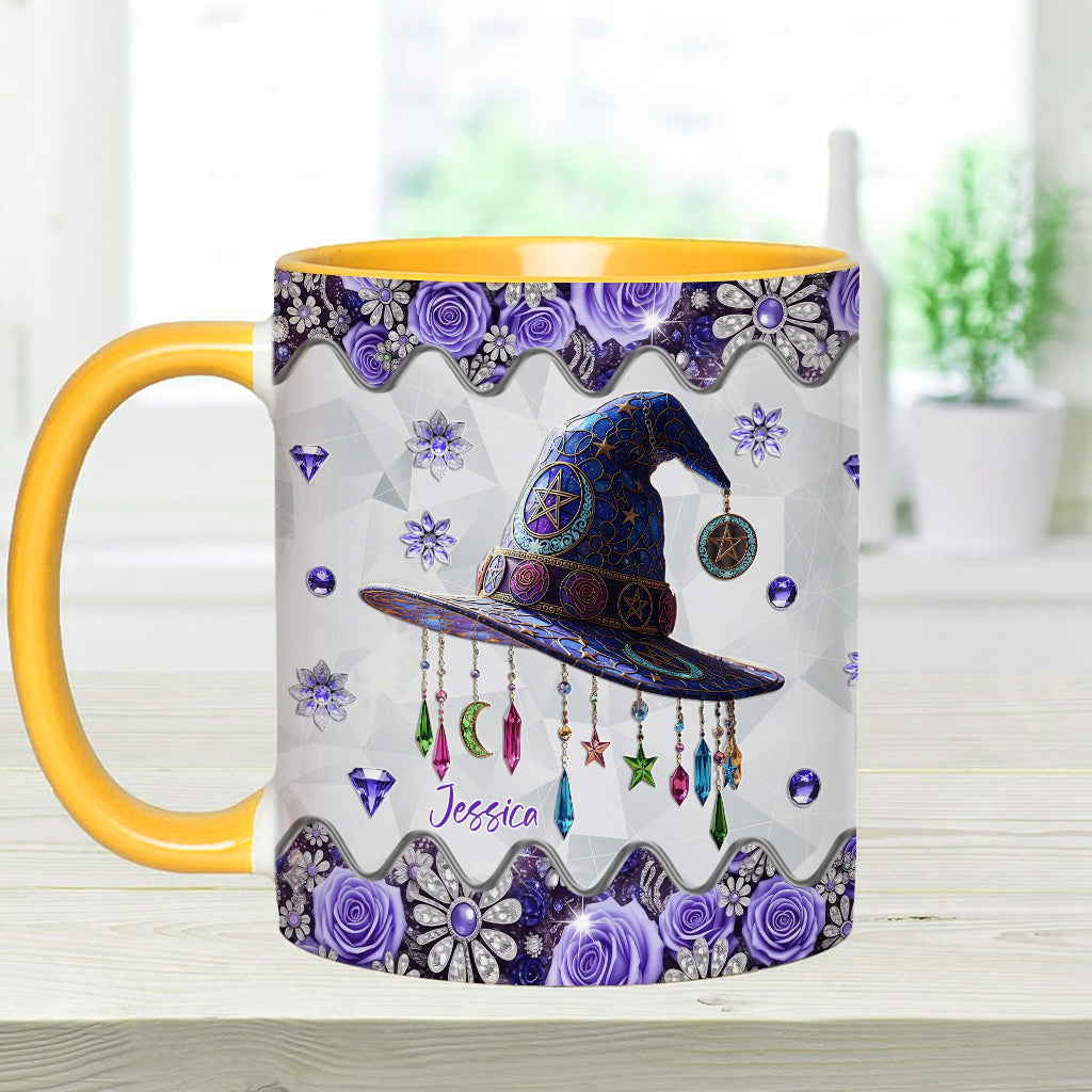 Wunderschöne Hexe mit Hut – Personalisierte Tasse mit Hexenmotiv