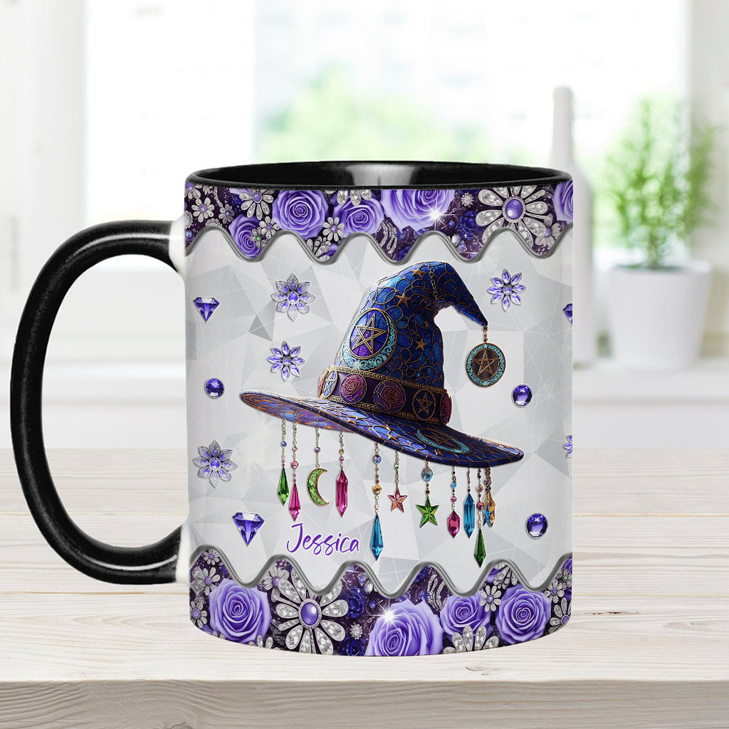 Wunderschöne Hexe mit Hut – Personalisierte Tasse mit Hexenmotiv