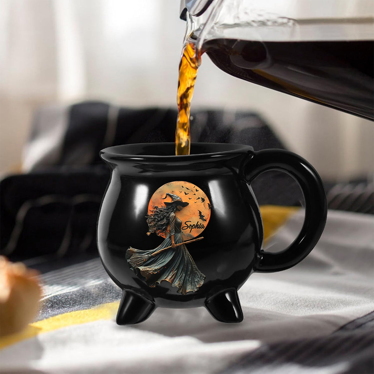 Mystische Hexe – Personalisierter Hexenkessel-Becher