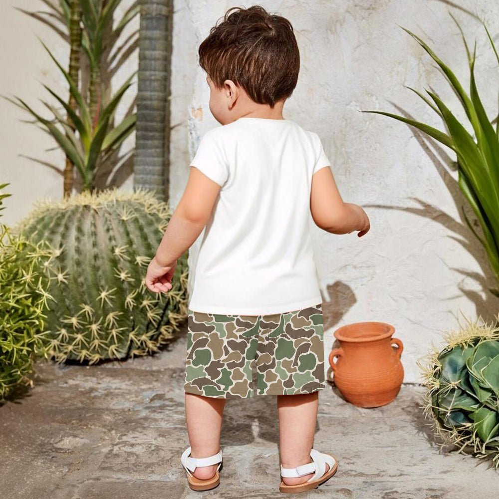 Eiersucher – Personalisiertes Kinder-T-Shirt & Shorts