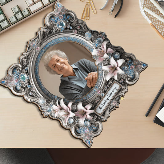 In liebevoller Erinnerung – personalisierter Gedenk-Fotorahmen in Form eines Ausschnitts