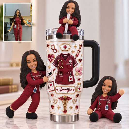 Lustiges Geschenk für Krankenschwestern - Personalisierbarer Tumbler mit Griff & beweglicher Puppe