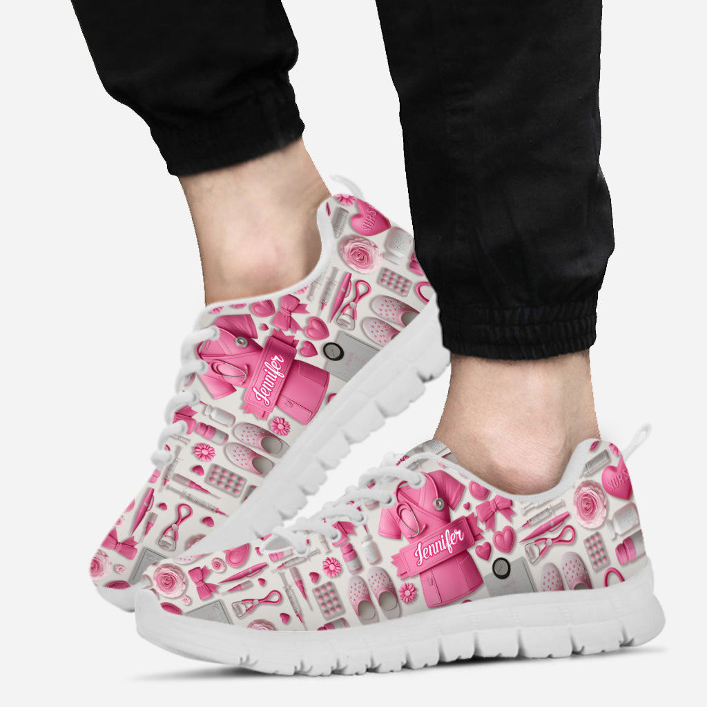 Pflege ist eine Herzensangelegenheit – personalisierte Pflegeschuhe