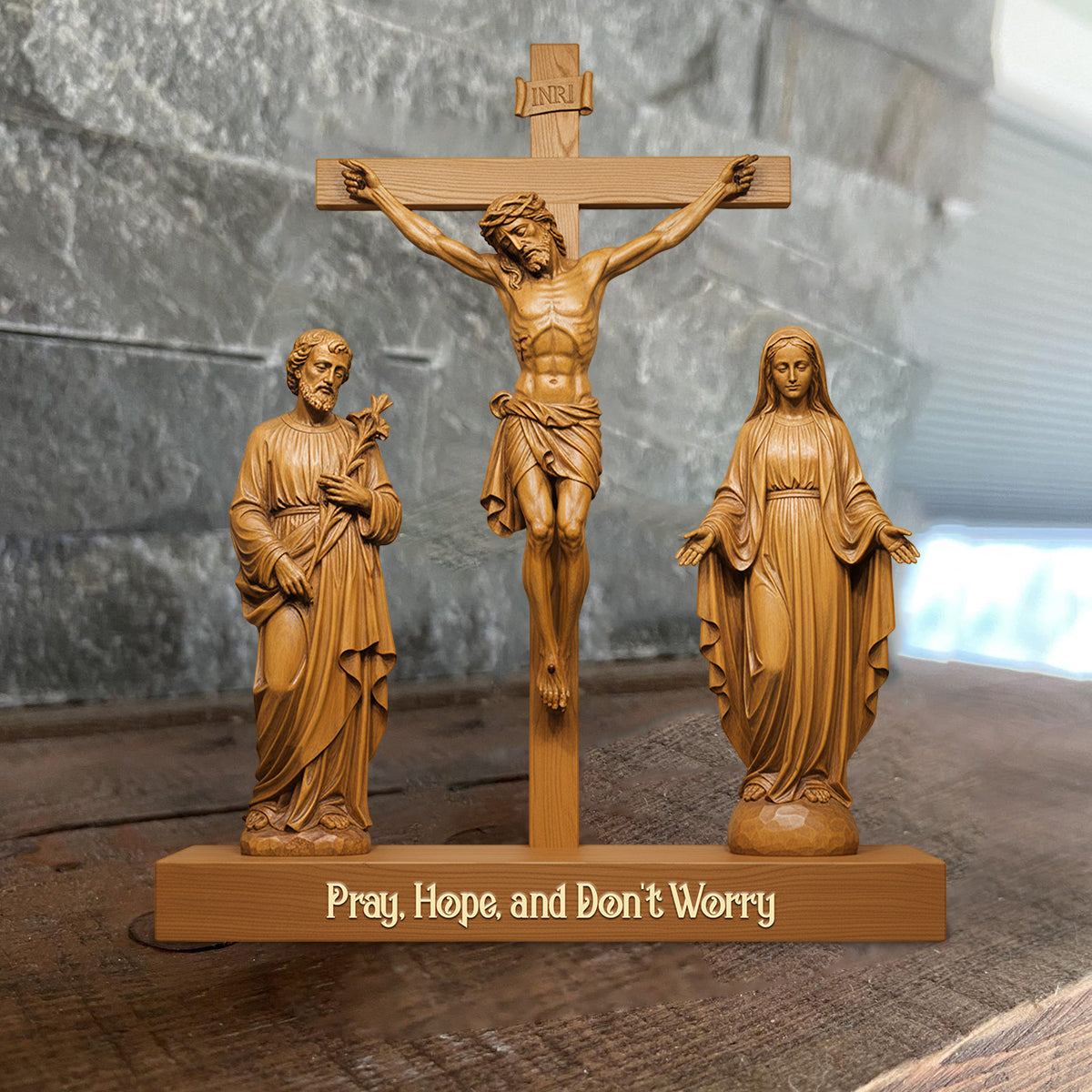 Katholisch – Personalisierte christliche Holzplakette in individueller Form