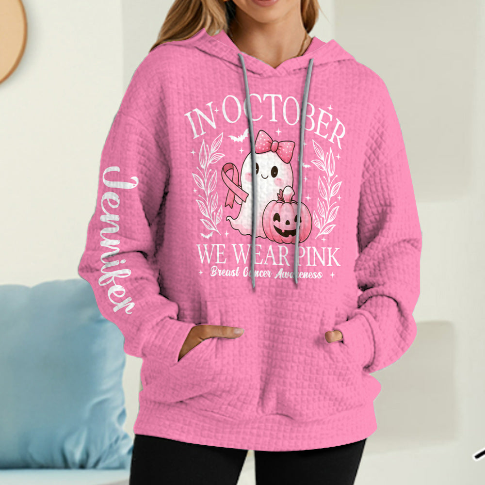 Im Oktober tragen wir Pink – Niedlicher Geist – Personalisierter Waffel-Hoodie zur Brustkrebsvorsorge