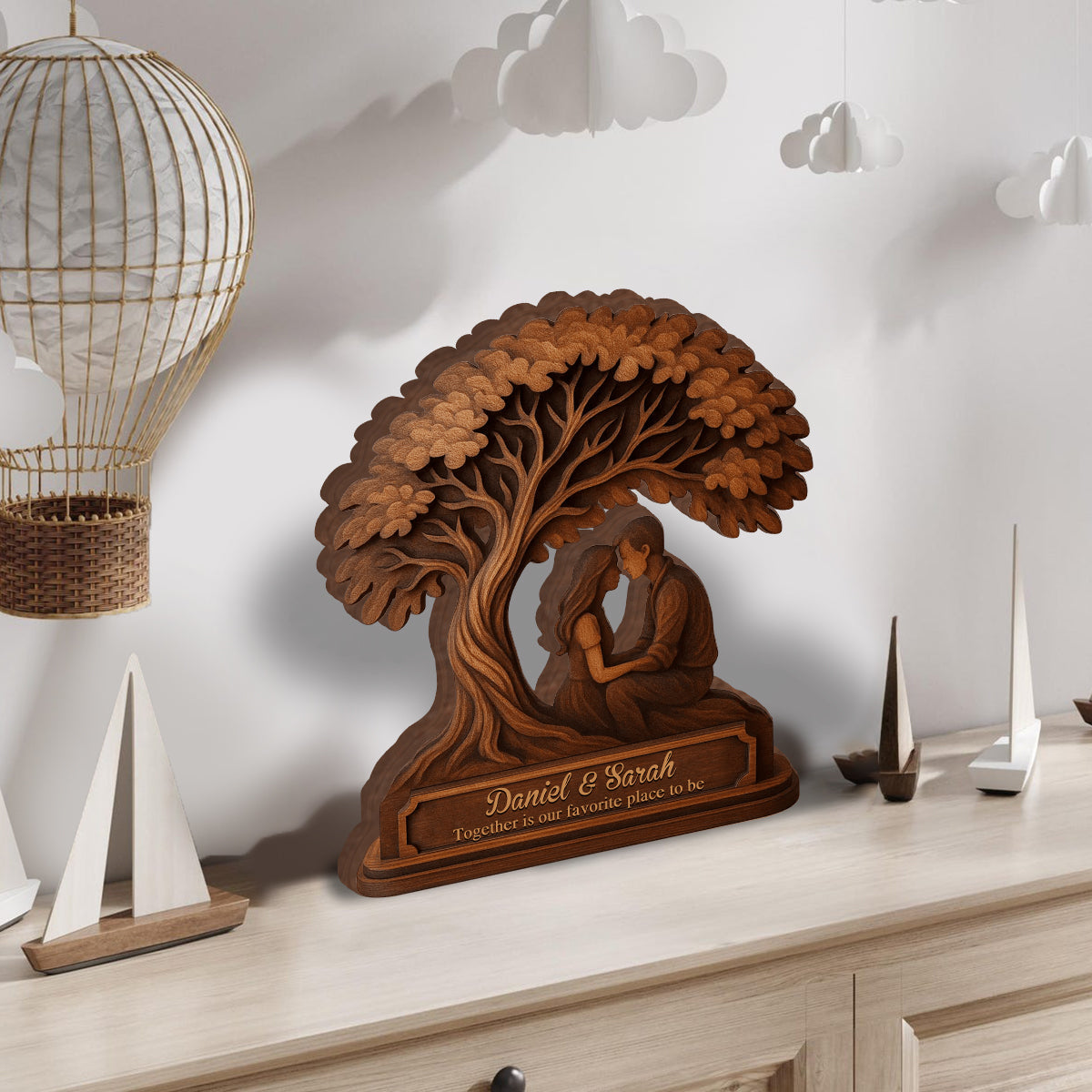 Gemeinsam sind wir am liebsten – personalisierte Holzplakette in Pärchenform