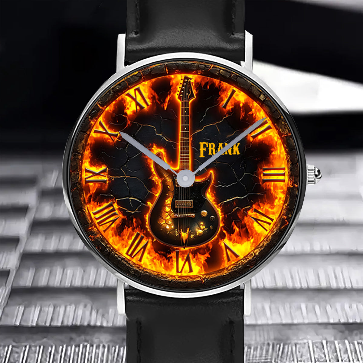 Fire Guitar – Personalisierte Gitarren-Handuhr